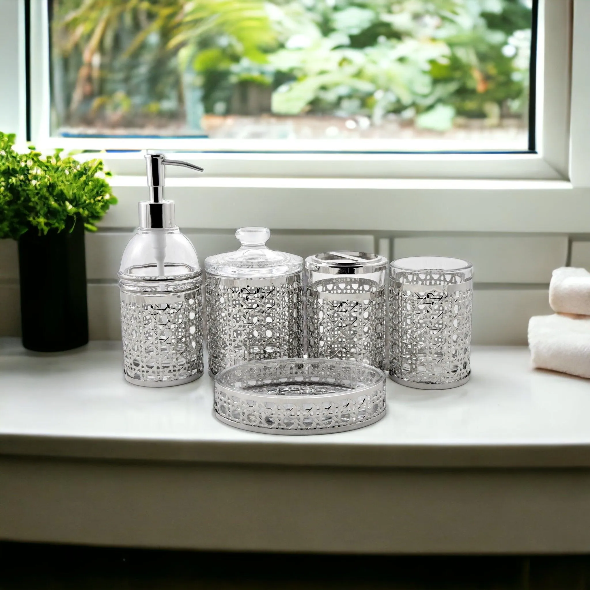 Bath & Spa Glass 5-Piece Bathroom Set