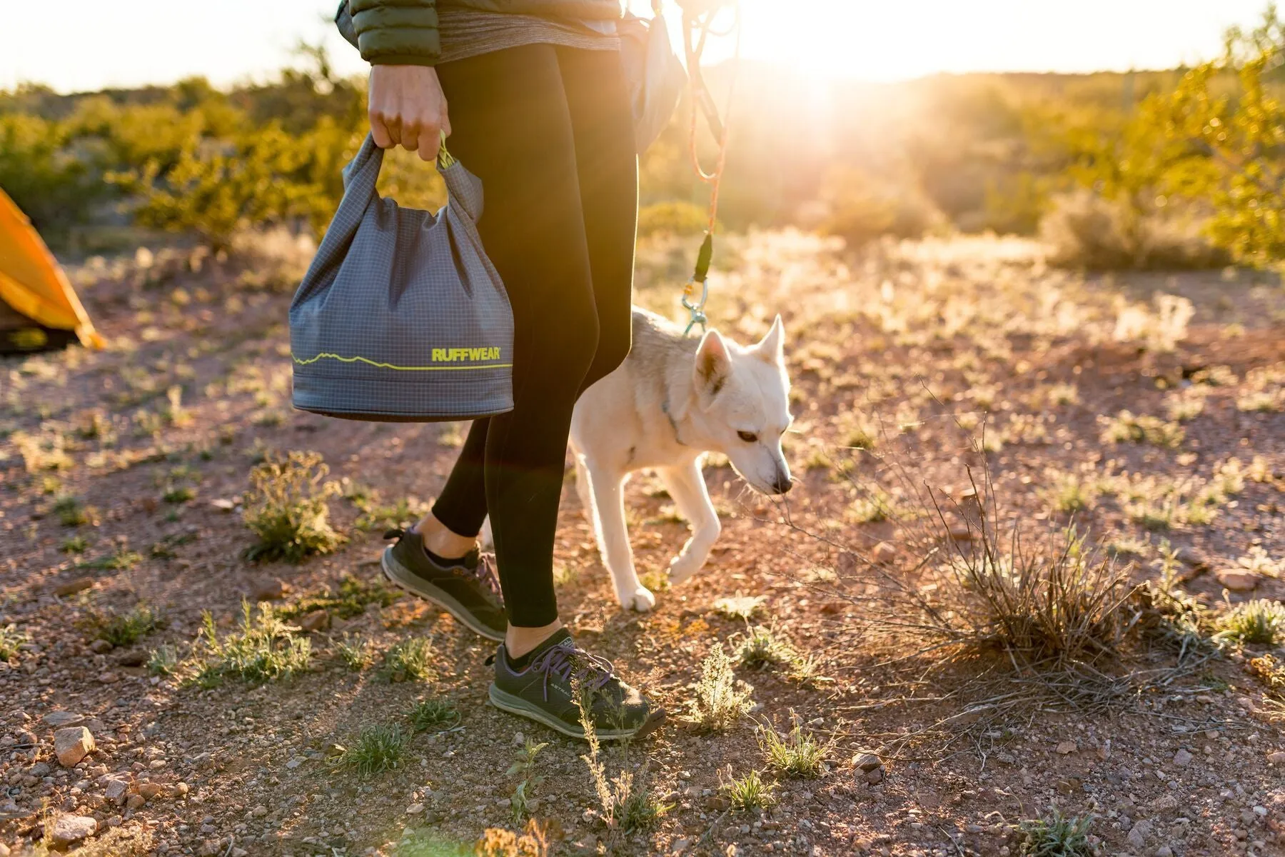 Kibble Kaddie™ Dog Food Travel Bag